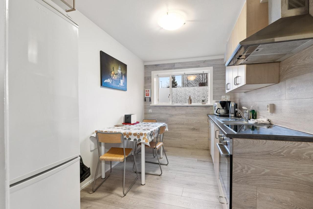 Acco Guesthouse Akureyri Ngoại thất bức ảnh